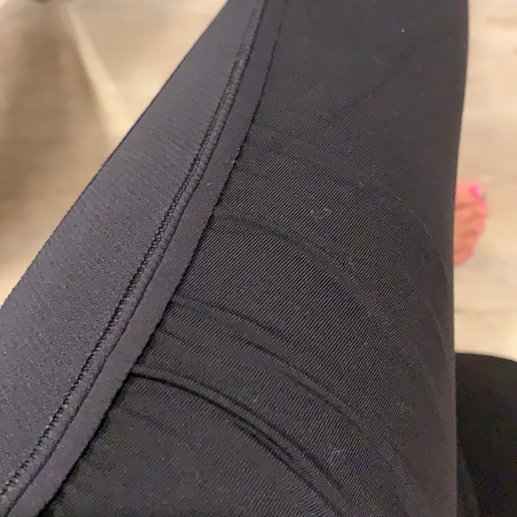 Lululemon crops - Picture 5 of 5